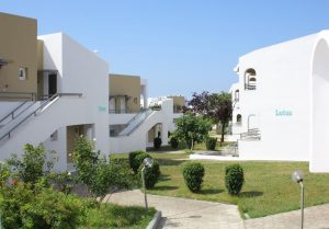 πολυτελη διαμονη χαλκιδικη - Skion Palace Beach Hotel