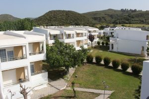 πολυτελη διαμονη χαλκιδικη - Skion Palace Beach Hotel