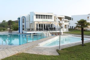 πολυτελη διαμονη χαλκιδικη - Skion Palace Beach Hotel