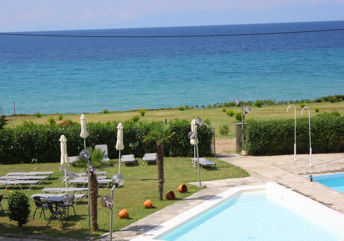 halkidiki hotels - Skion Palace Beach Hotel