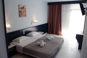 πολυτελη διαμονη χαλκιδικη - Skion Palace Beach Hotel