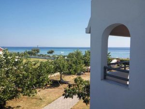 πολυτελη διαμονη χαλκιδικη - Skion Palace Beach Hotel
